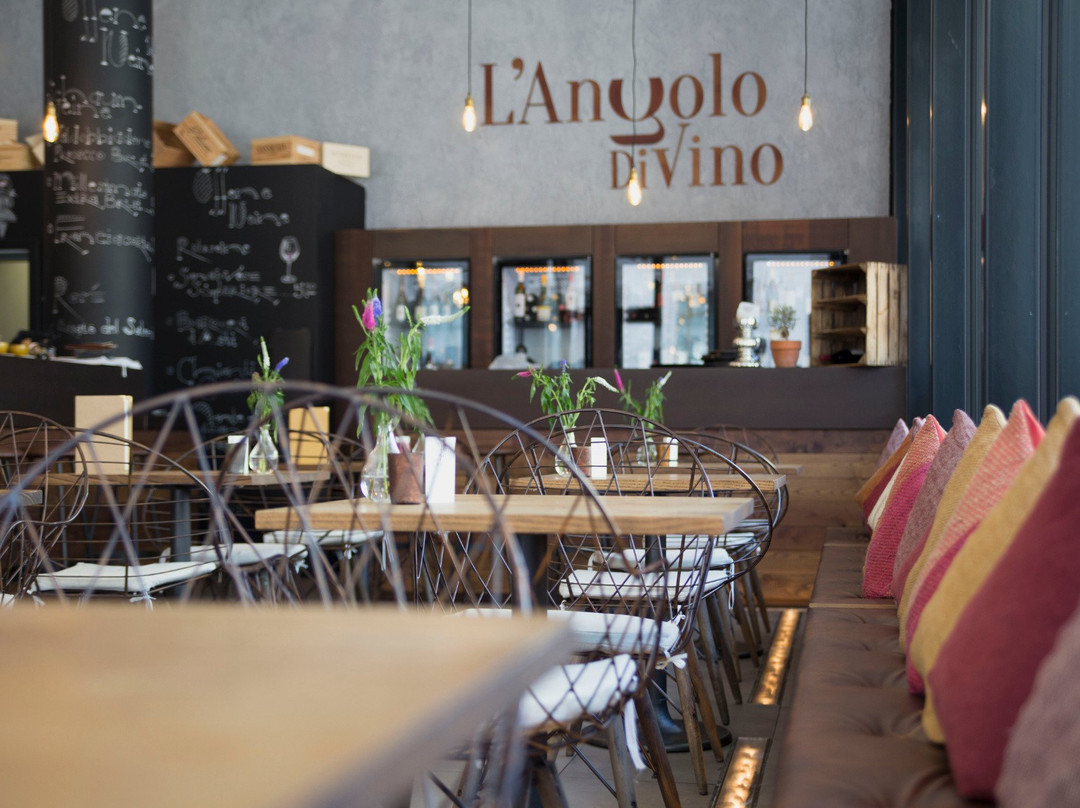 L'Angolo Di Vino