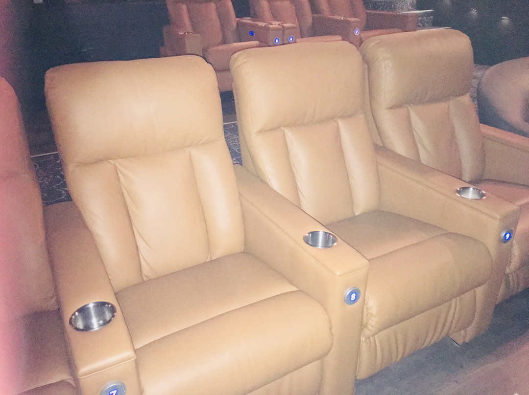 Emagine Theatres Novi-诺维必去景点