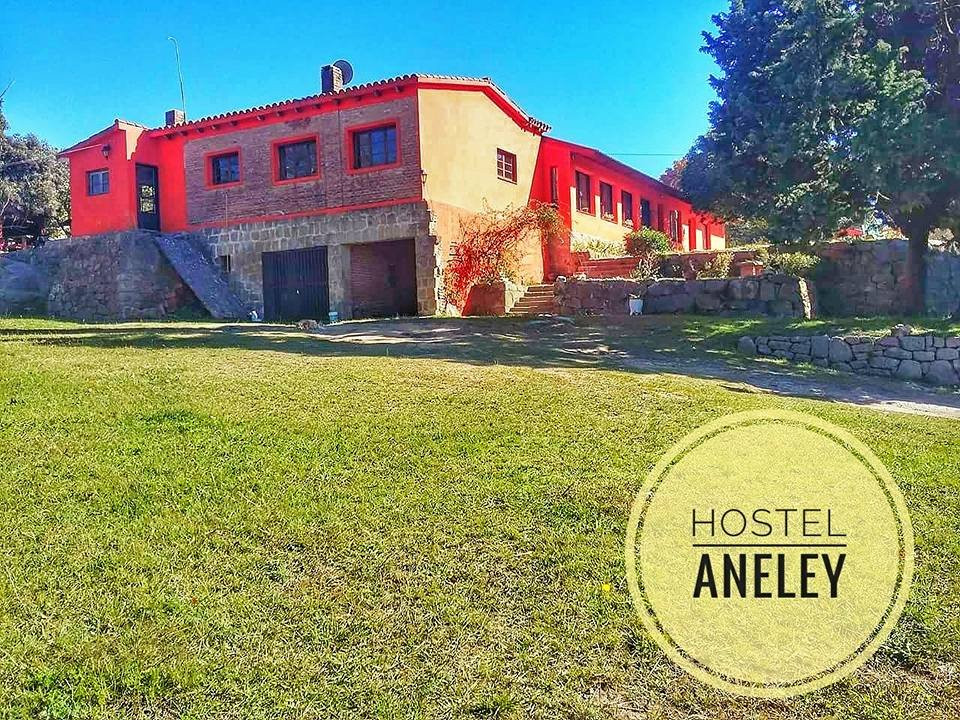 Hostel Aneley
