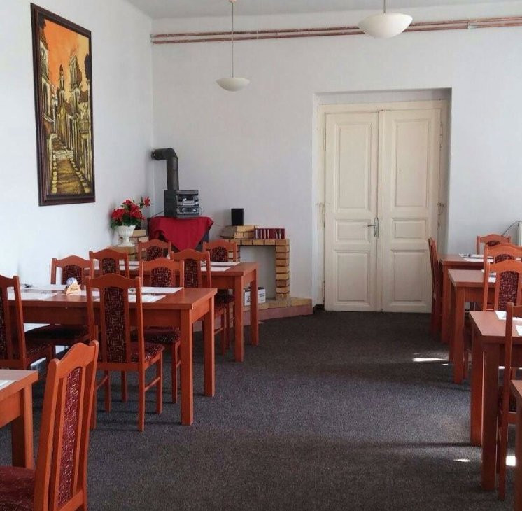 Vtelno餐馆和美食-Hospoda Chotětov Na Radnici