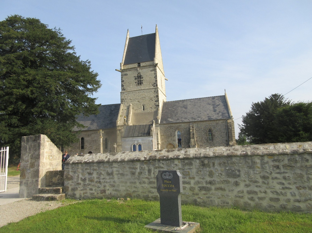 Eglise Saint-Come-et-Saint-Damien d'Angoville-au-Plain景点图片