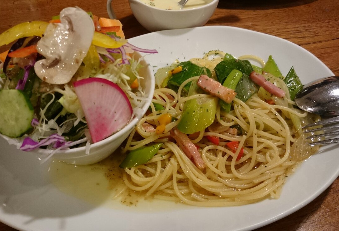 カフェレストラン フランボワーズ