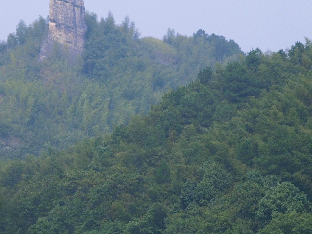 莨山将军石-新宁县必去景点