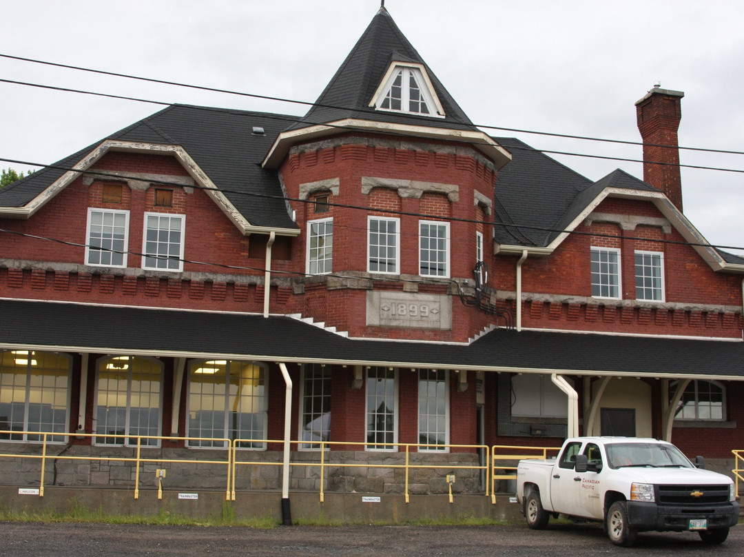 Lake of the Woods Discovery Centre-凯诺拉必去景点