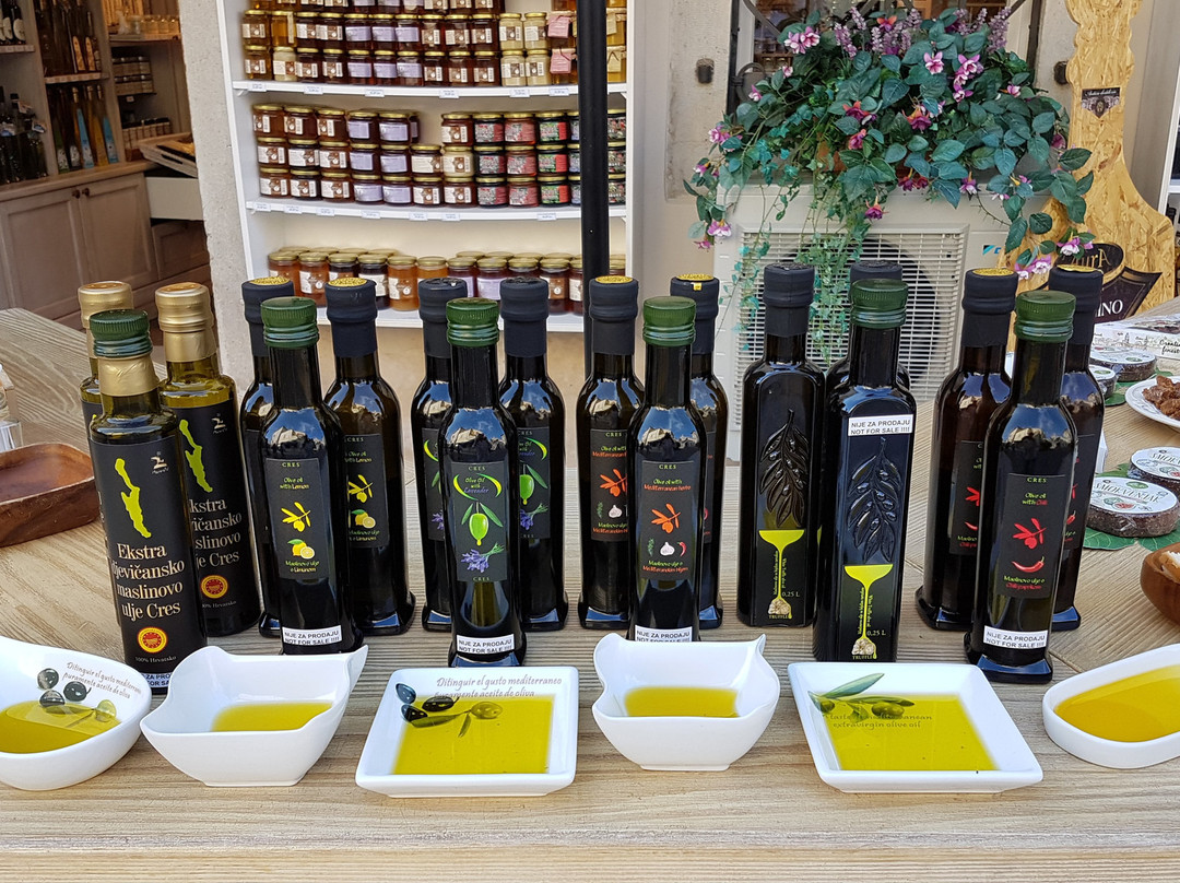 "Macmalić" Olive Oil , Wine & Delicacies景点图片