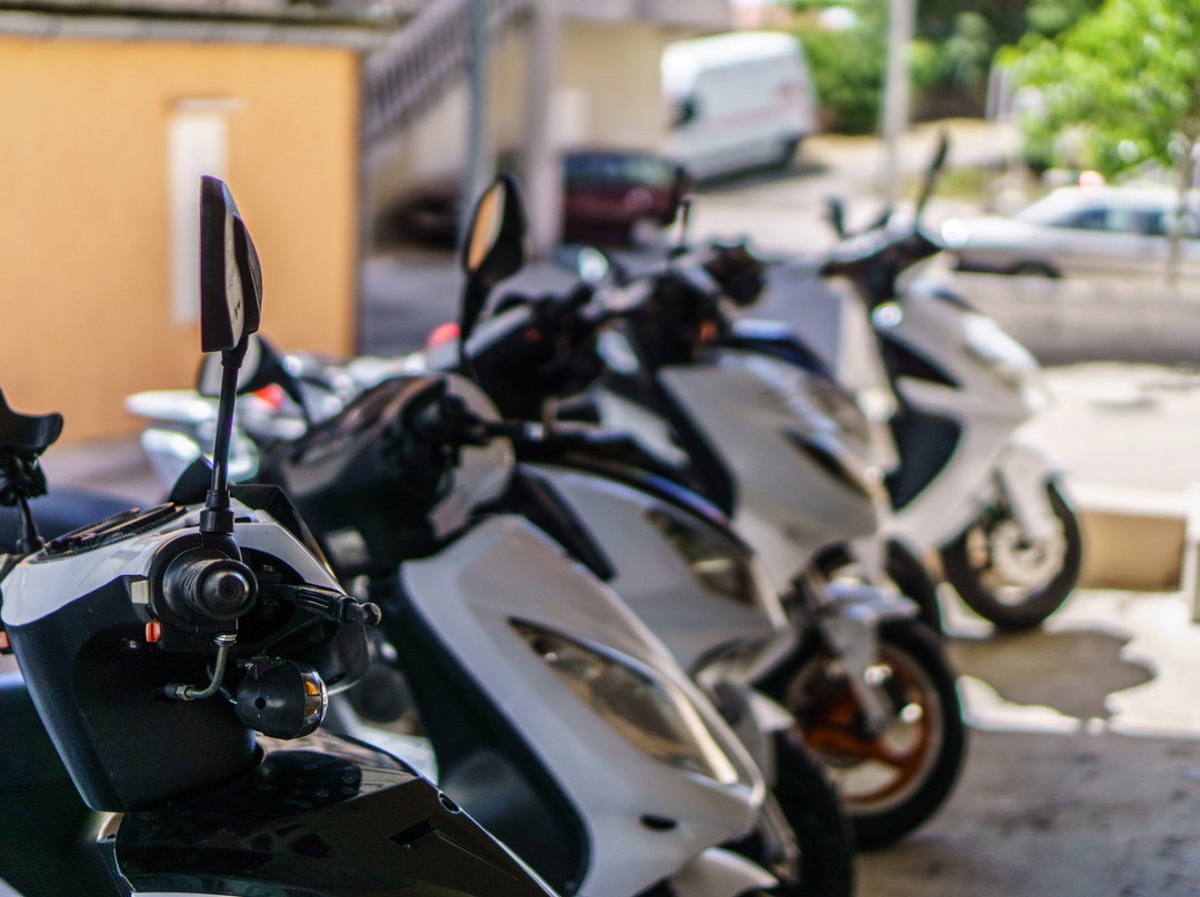 Rent a Scooter Makarska景点图片