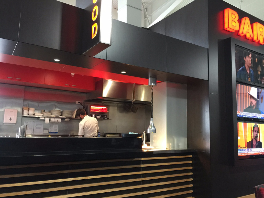 比林加旅游景点-Blackstone Bar and Lounge