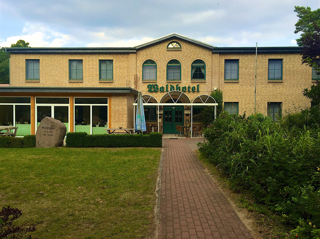 Waldhotel Boizenburg主图