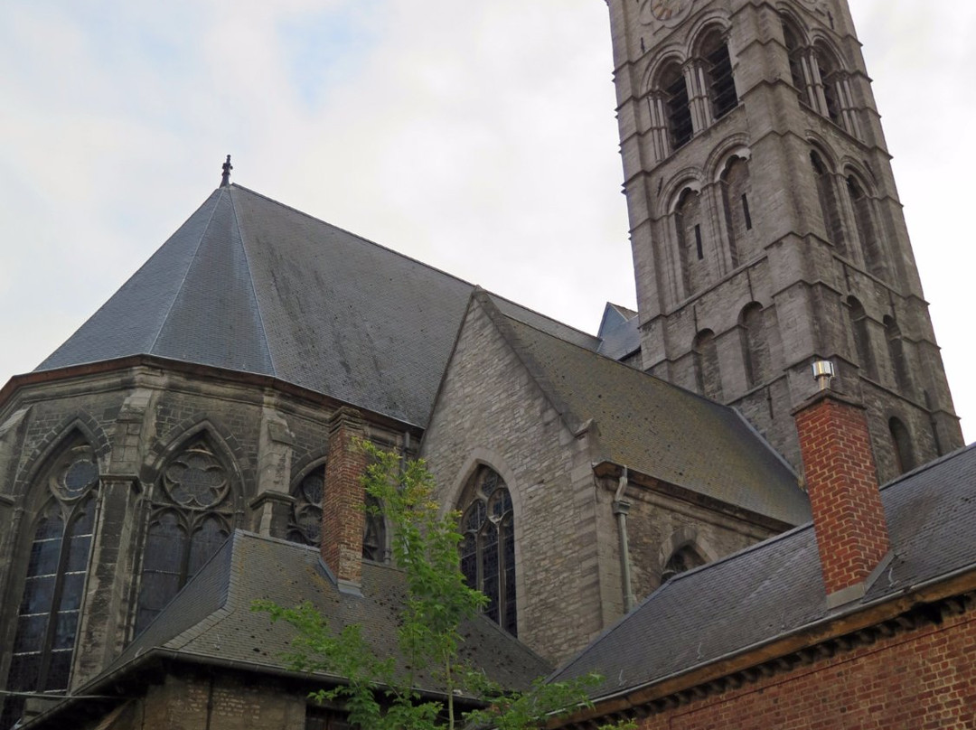 Eglise de Saint-Piat景点图片