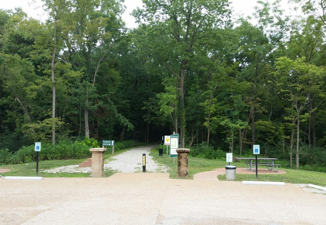 Bluff View Trail景点图片