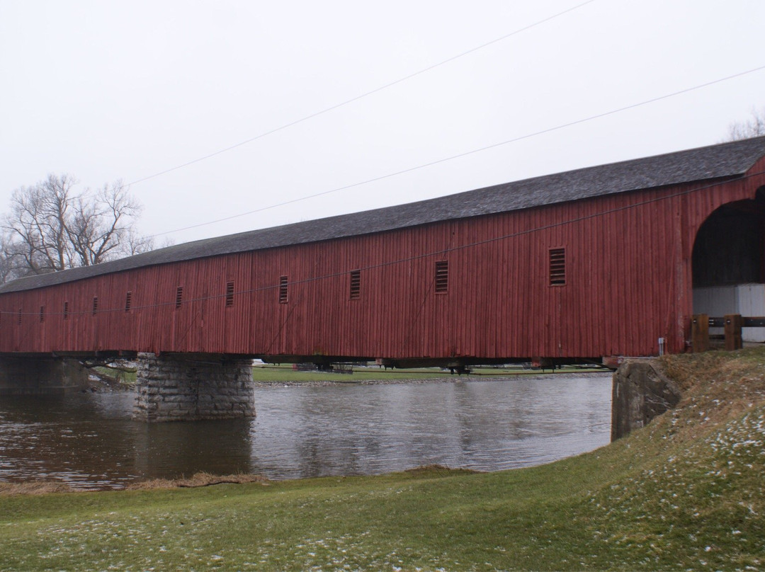 Kissing Bridge Trailway-贵湖必去景点