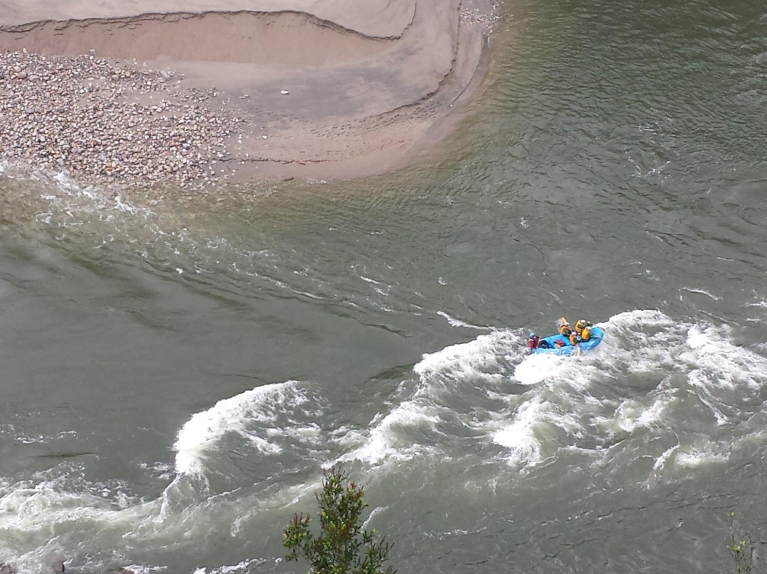 Wild rivers rafting景点图片