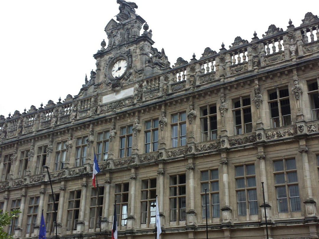 Shopping center Place d'Armes景点图片