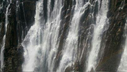 Kariba Dam-希亚丰加必去景点