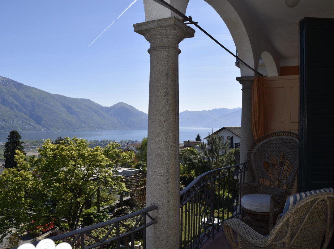 Cardada酒店住宿-Bed and Breakfast Casa Locarno