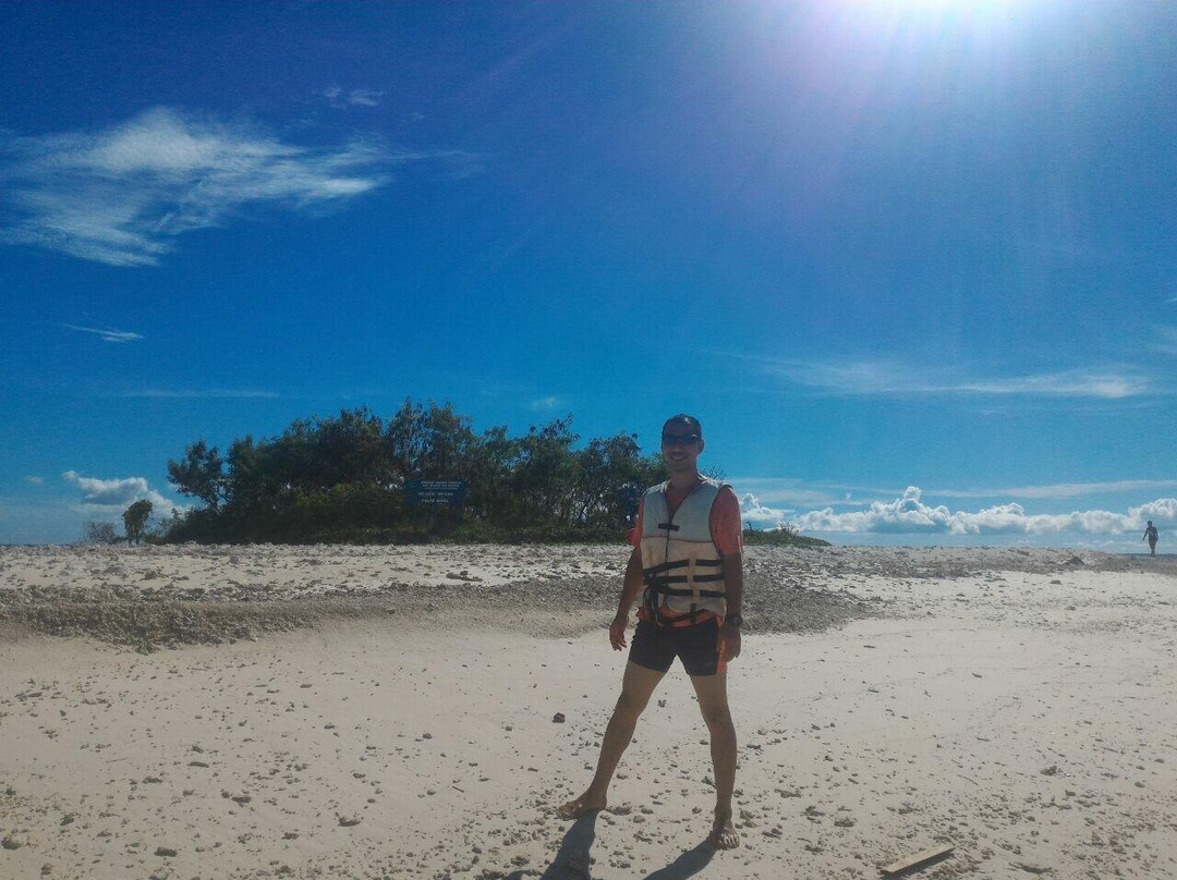 Ciputih Beach Resort主图