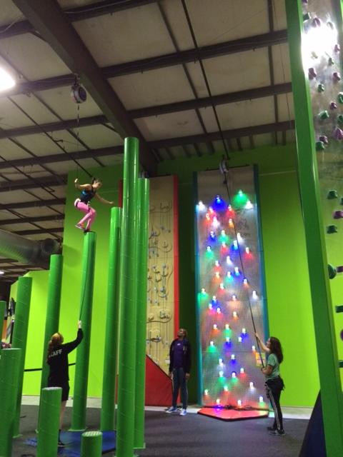 Williamsburg Indoor Sports Complex景点图片
