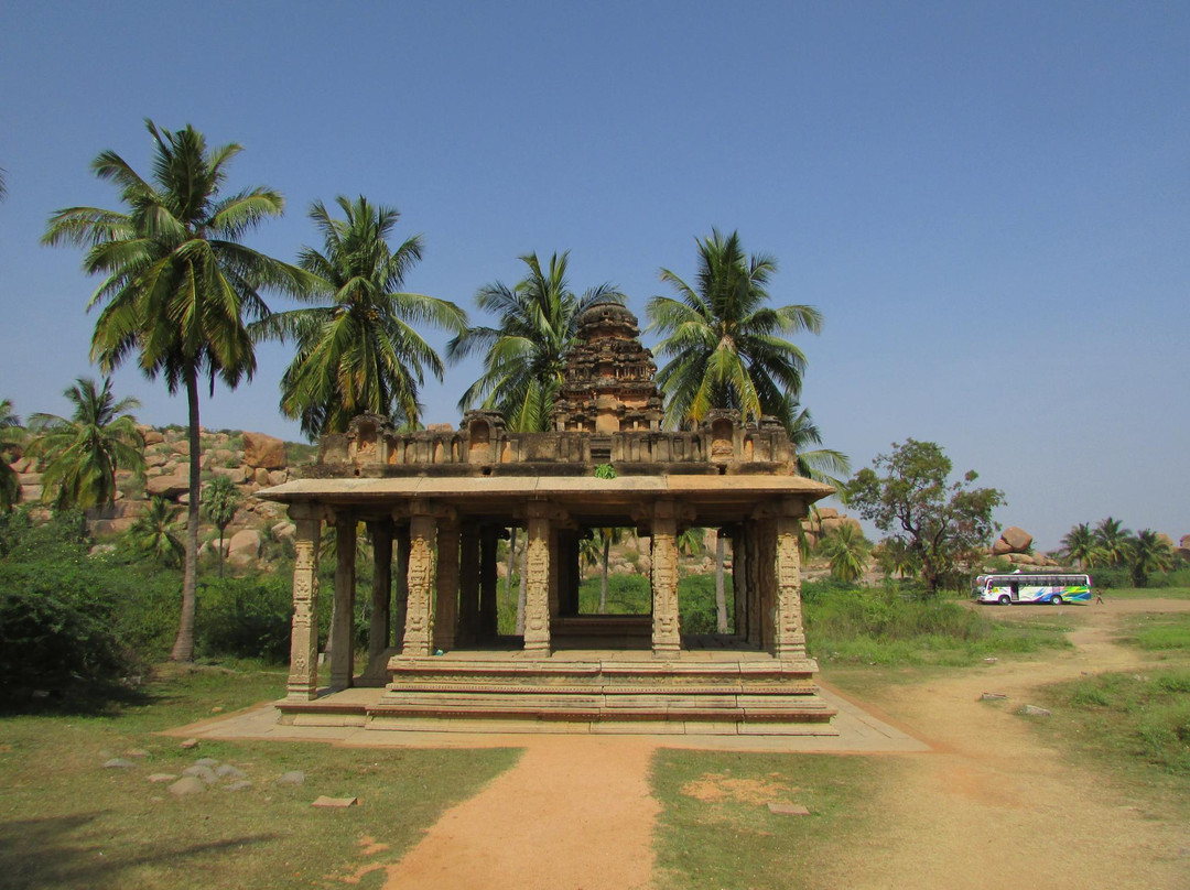 Gejjala Mantapa-亨比必去景点