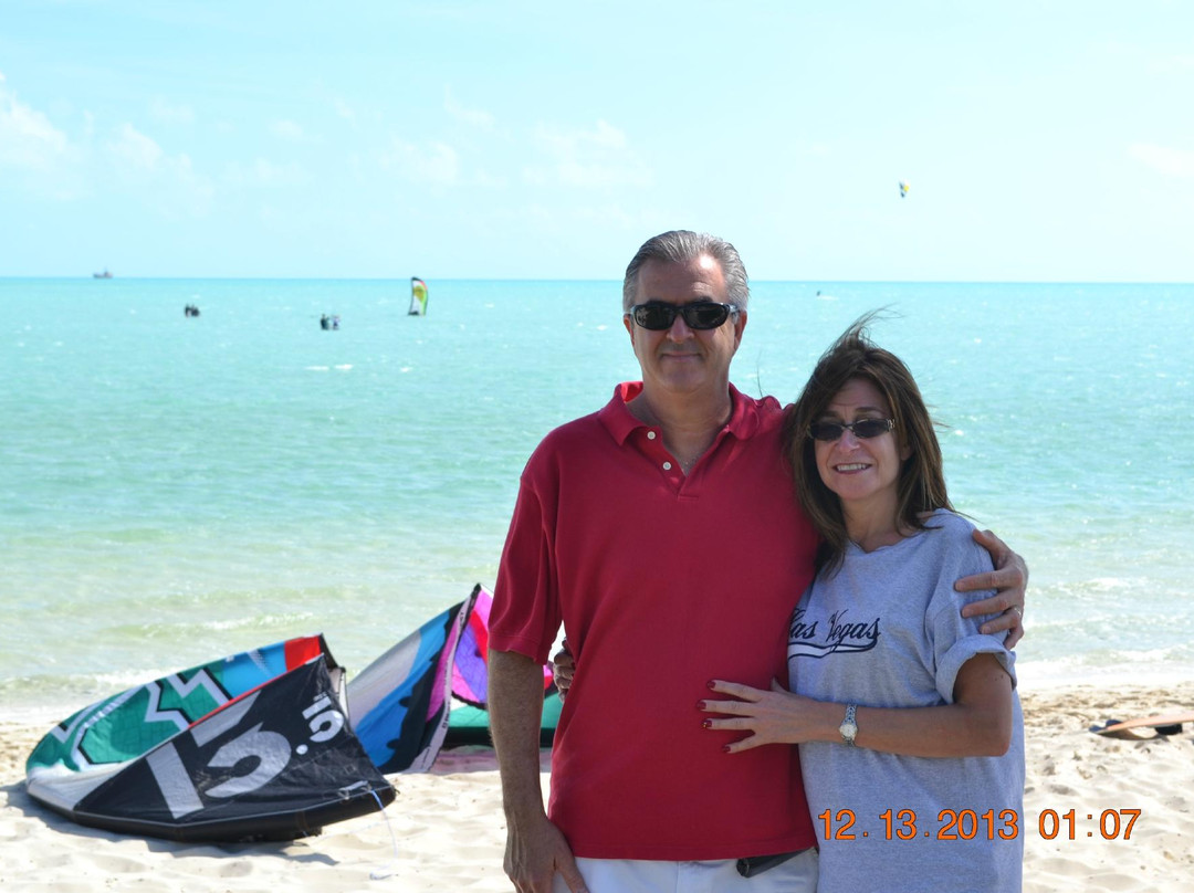 Royal's Taxi & Tours-Five Cays Settlement必去景点