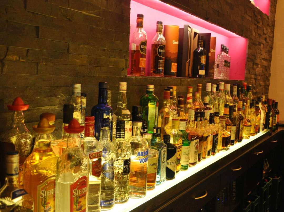 Weekend Cocktails & Events景点图片