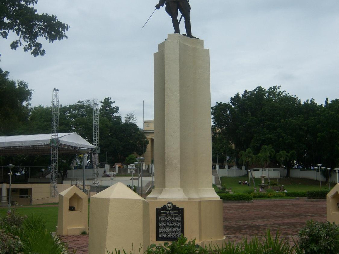 Maria Cristina Park-丹辘必去景点