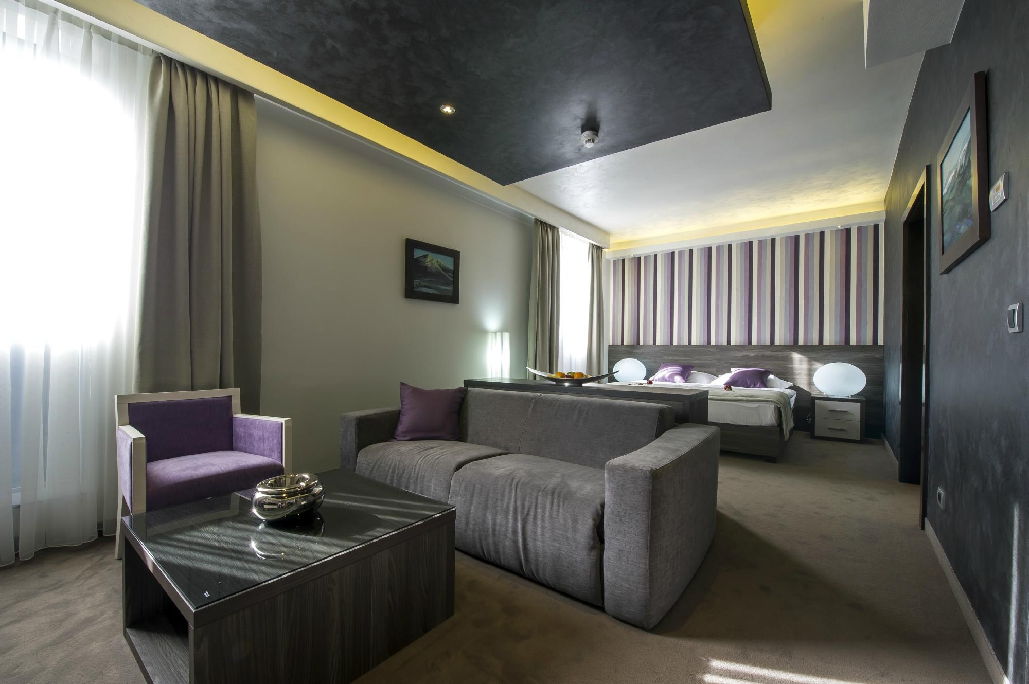 Hotel Comsar Rudo-官方