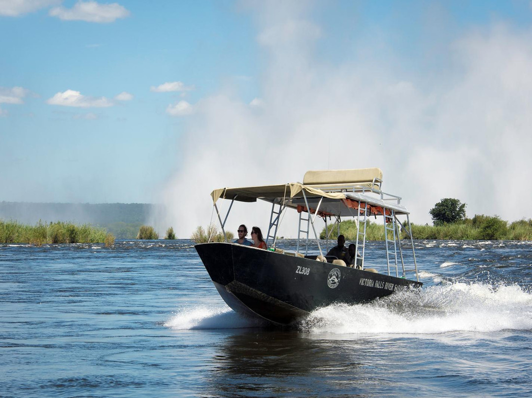 Victoria Falls River Safaris-李文斯顿必去景点