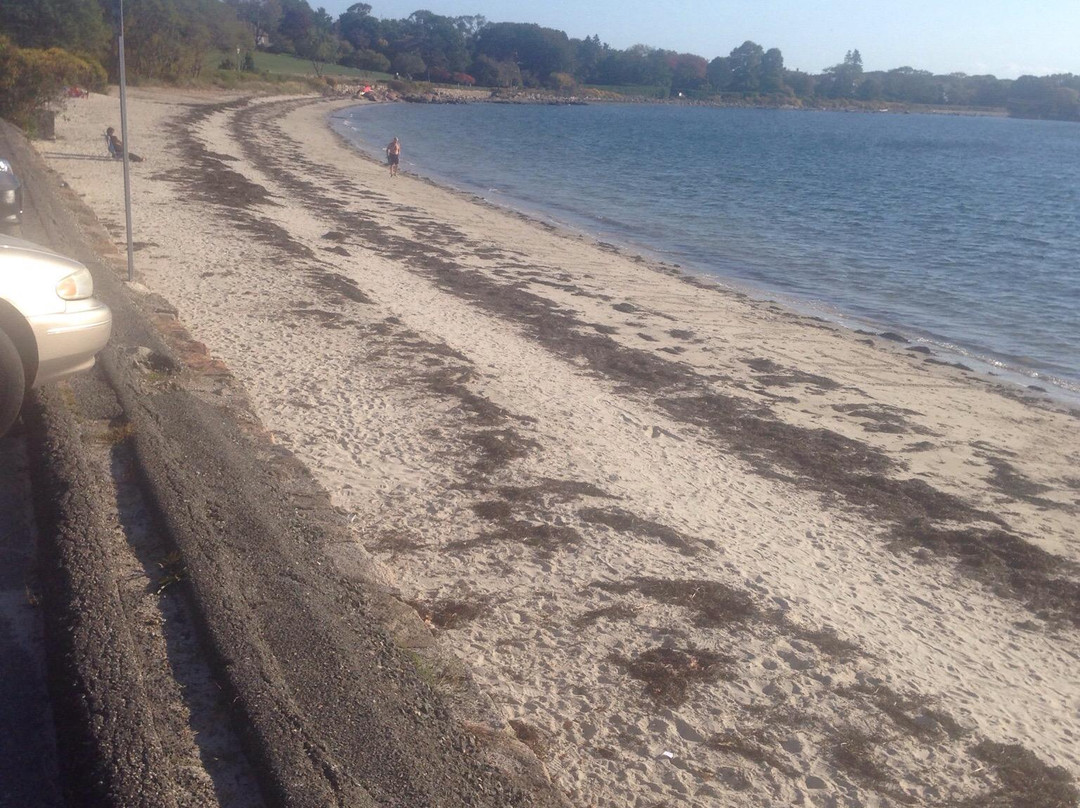 Niles Beach景点图片