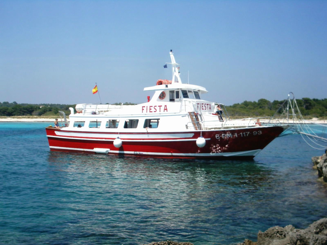 Fiesta el Barco Rojo-休达德亚必去景点