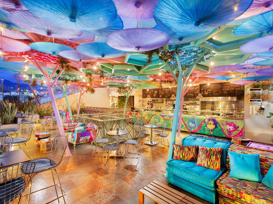 帕斯托餐馆和美食-AvLilah by Caffeto