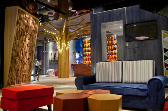 桂林紫藤花大酒店主图