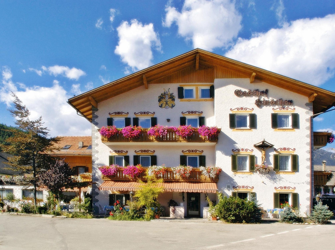Castelbadia酒店住宿-Gasthof Zum Hirschen