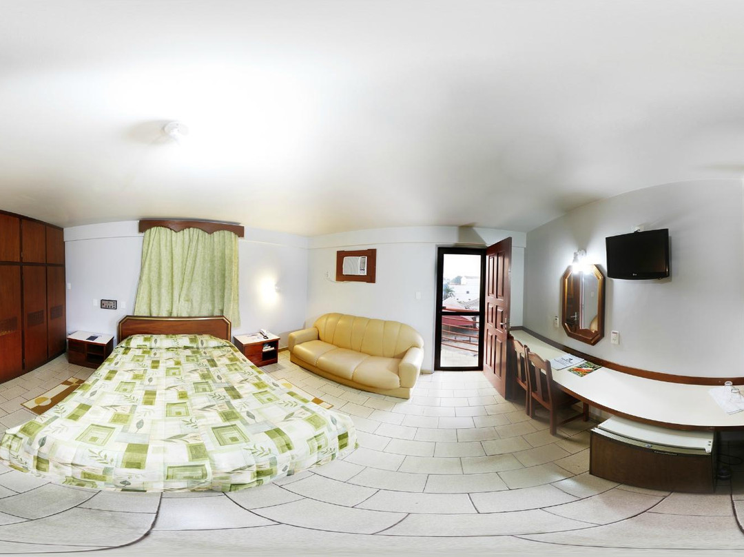 Diplomata Hotel主图