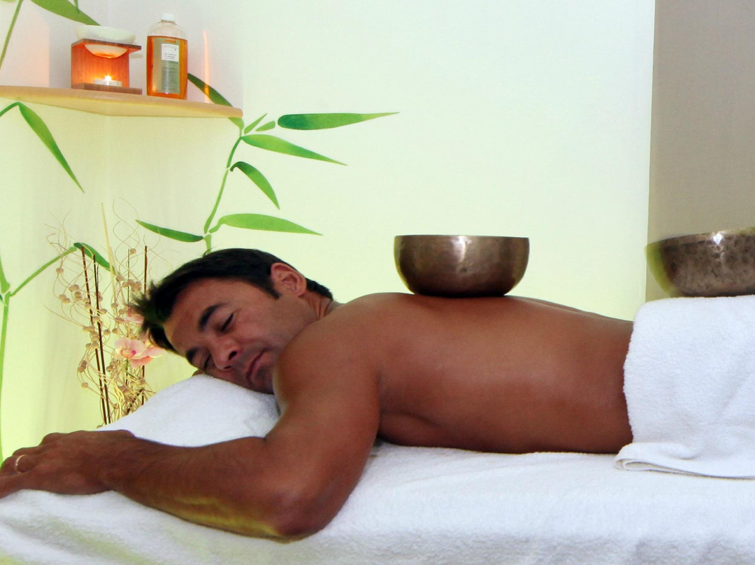 Estetica Glamour Wellness-Carano必去景点