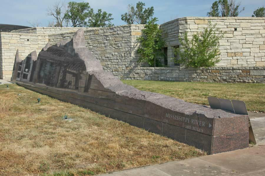 Western Historic Trails Center-康瑟尔布拉夫斯必去景点