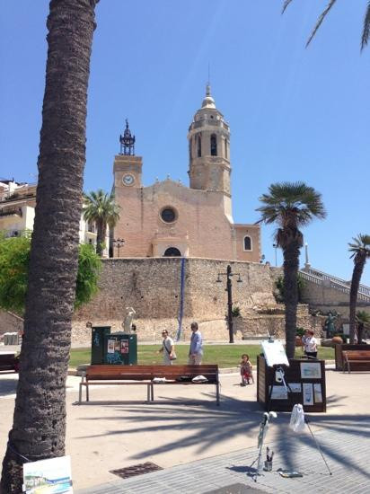 Church of Sant Bartomeu & Santa Tecla-锡切斯必去景点