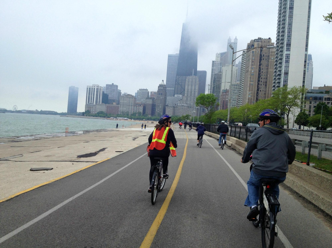 鲍比单车游-芝加哥必去景点