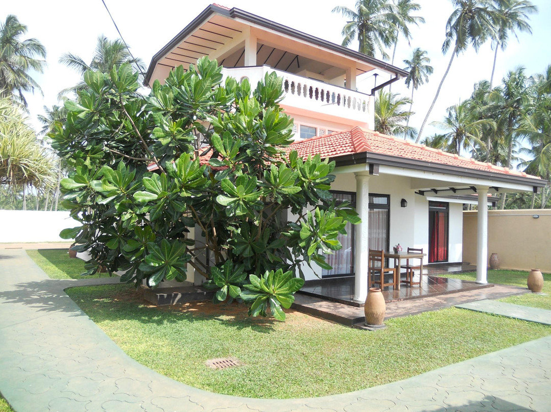 Marawila酒店住宿-White Rose Beach Resort