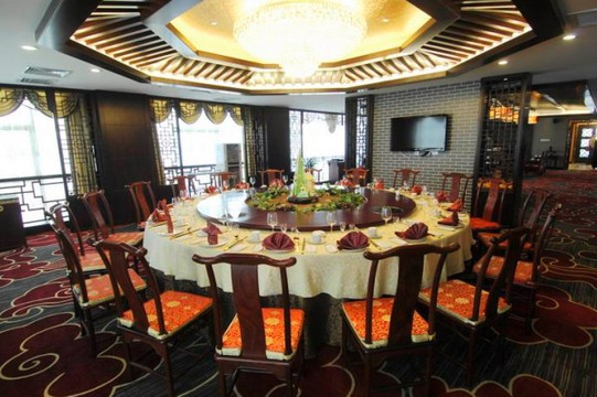 临沂新闻大厦丽呈酒店主图