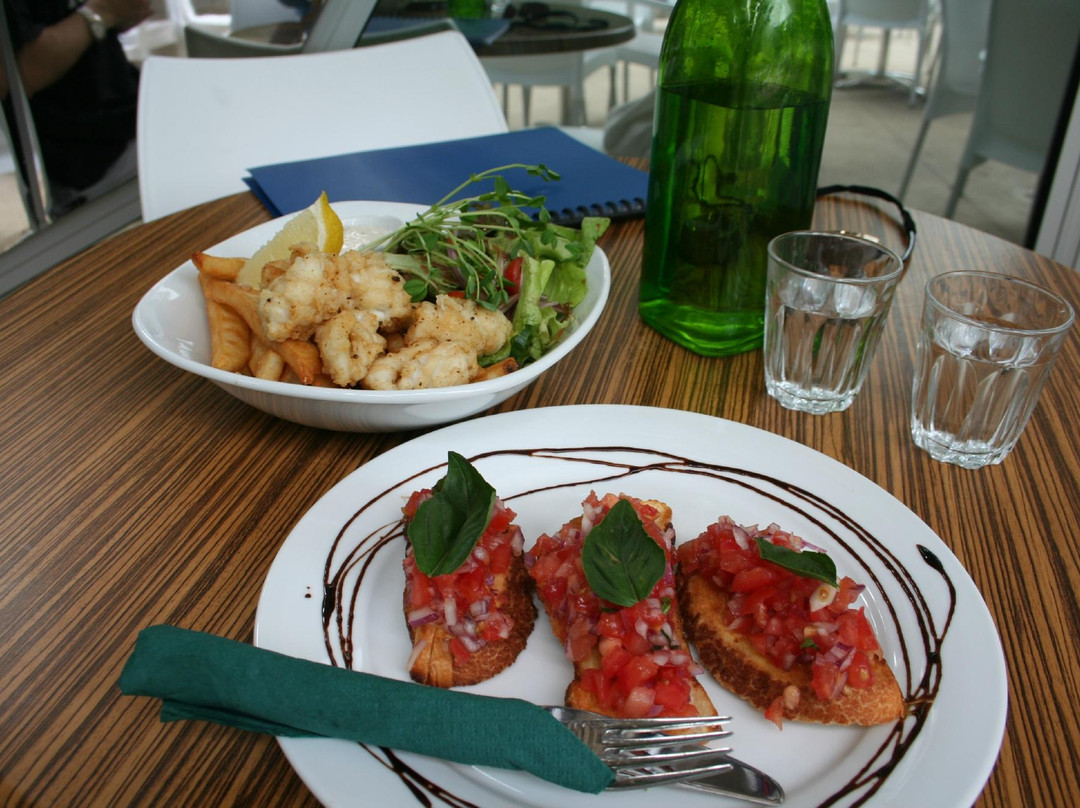 爱罗格伦餐馆和美食-Wild Bean Cafe