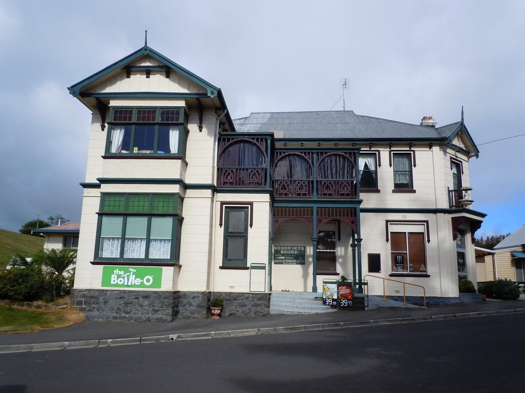 Corinna酒店住宿-Bischoff Hotel