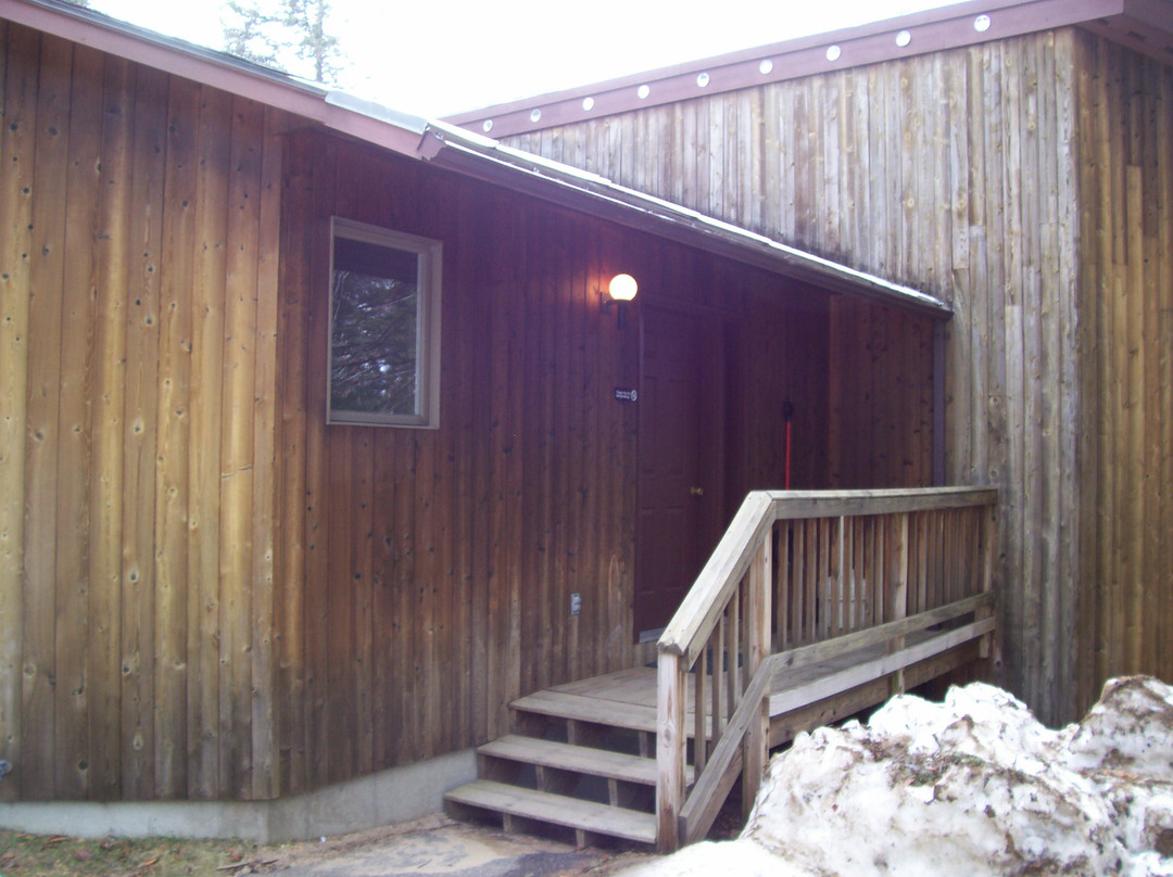 Crown Ridge Resort主图