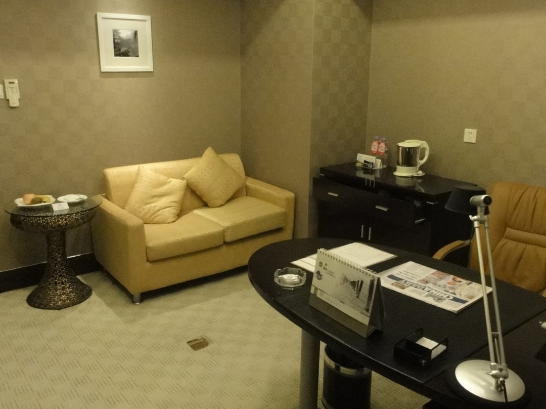 苏宁环球套房饭店主图