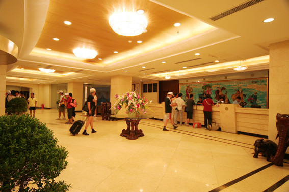 蓬莱金港湾大饭店蓬莱阁海洋极地世界店主图