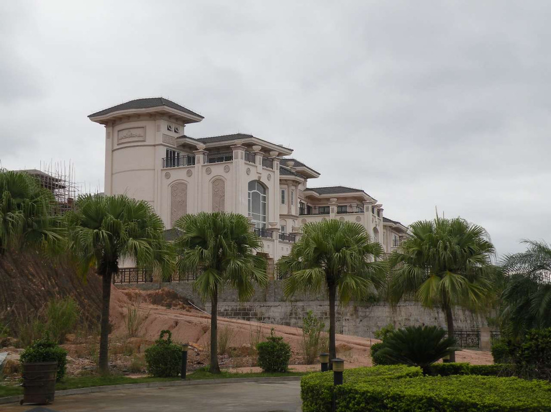 汤泉高尔夫-博罗县必去景点