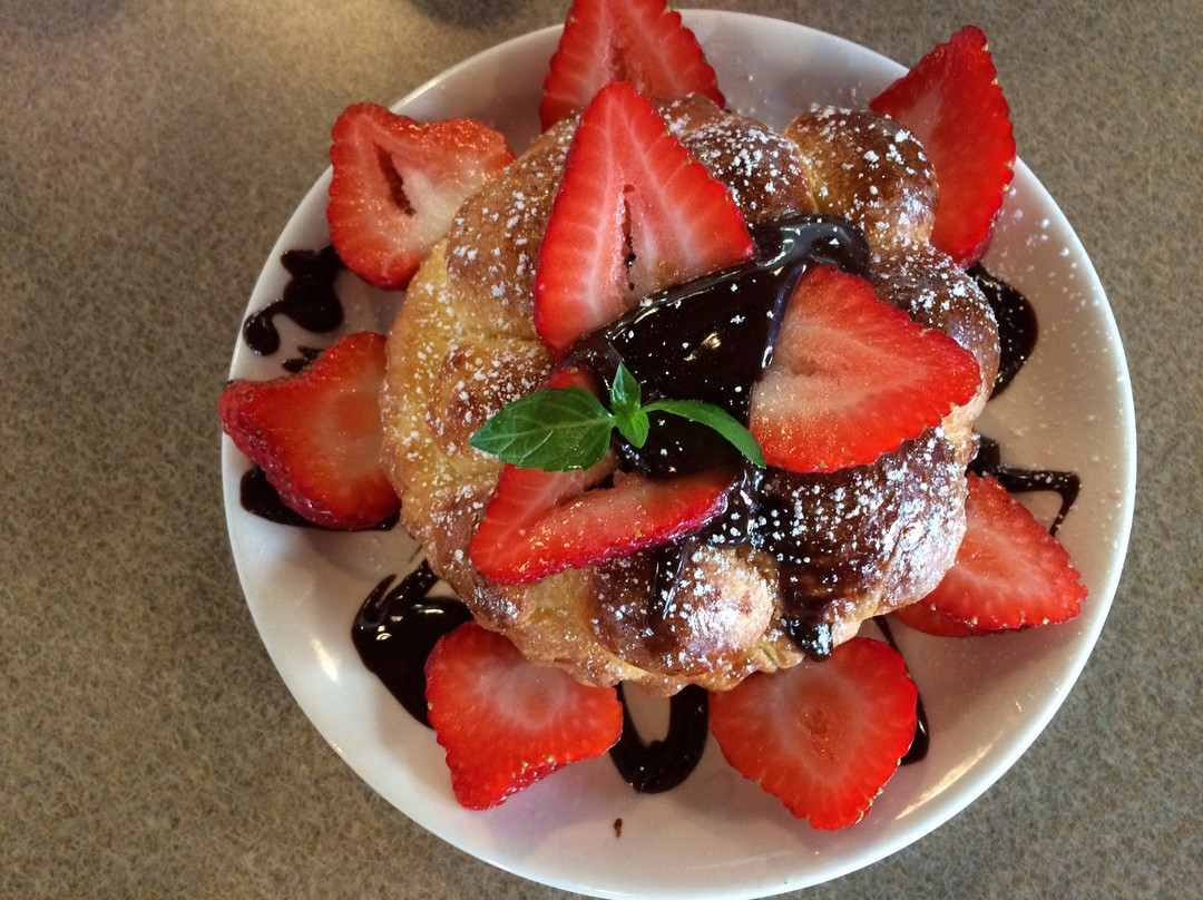 Girasol Cafe and Bakery