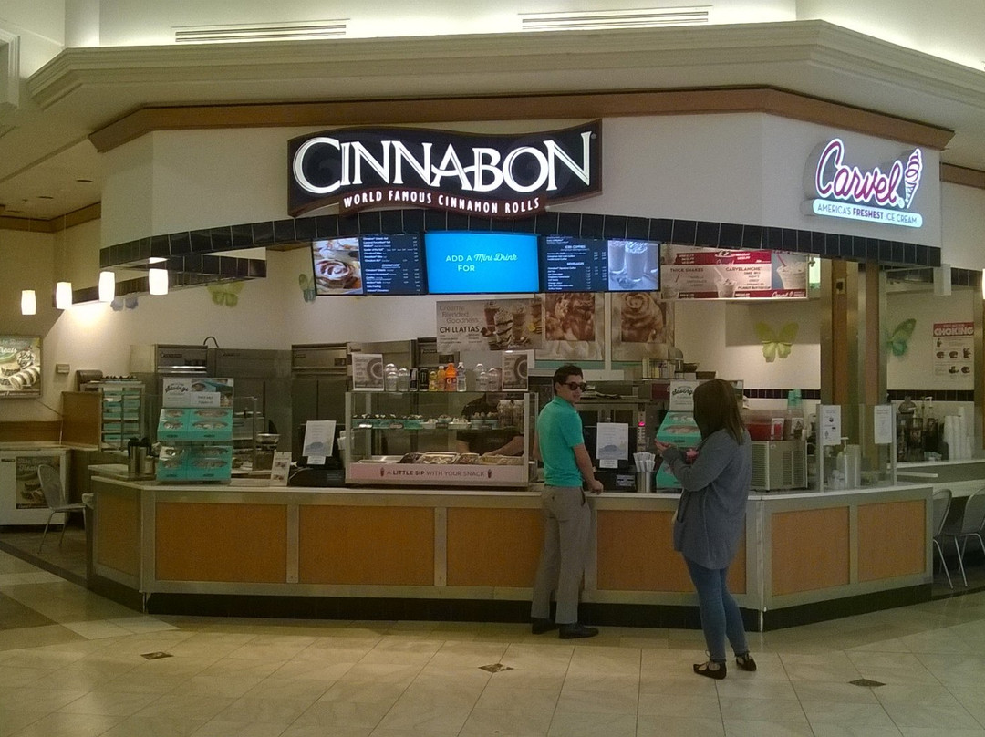 Cinnabon