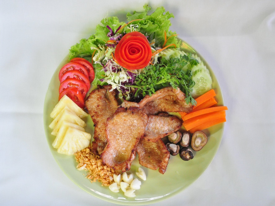 Si Kham餐馆和美食-Nang Nuan Restaurant