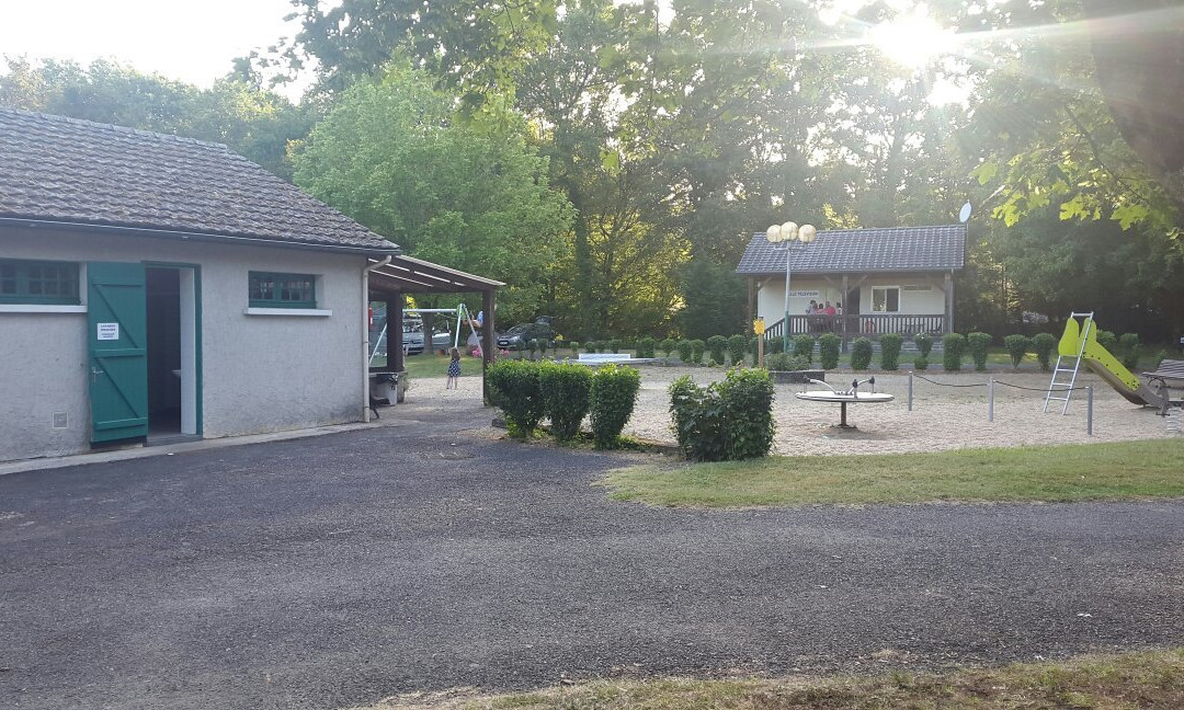 Camping la Riviere