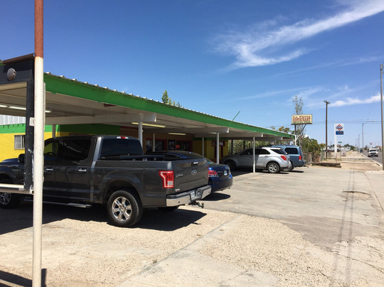 Pecos餐馆和美食-La Fiesta Express